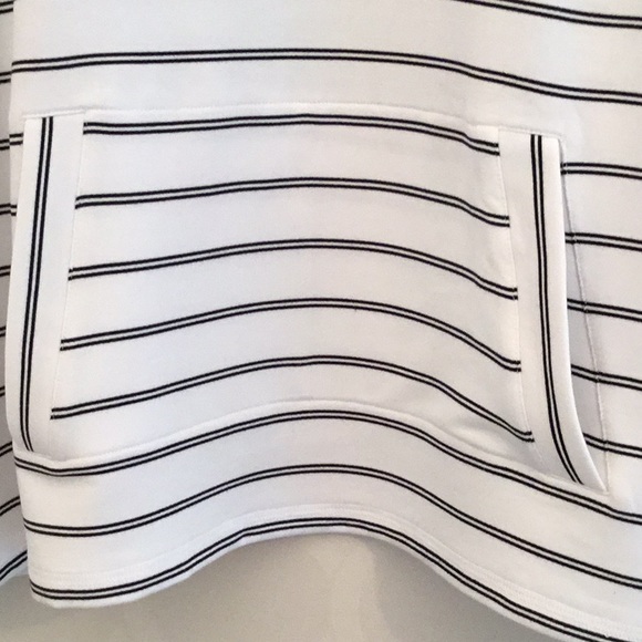 CHARTER CLUB STRIPED V-NECK TOP - Picture 5 of 11